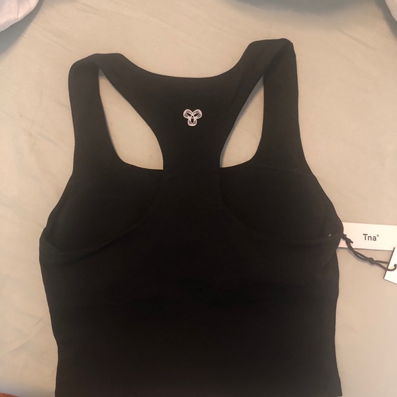 Aritzia butter tank top - Picture 3 of 3